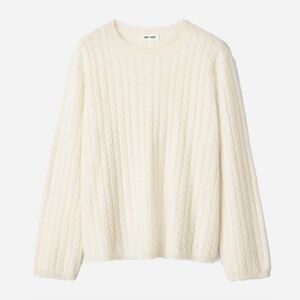 Soft Goat Oversized Cable Knit Cashmere Sweater